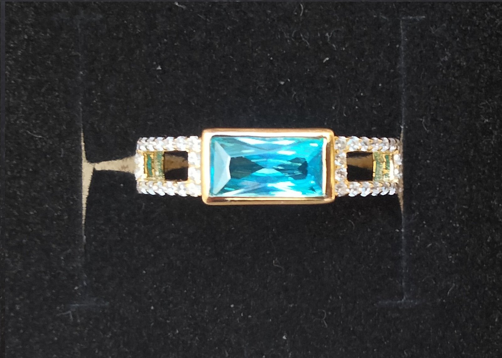 Anillo Graus